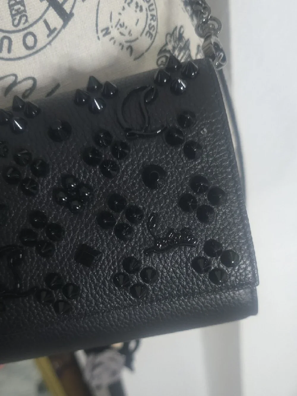 Christian Louboutin Palmona Black On Black W Gunmetal Chain/Red Interior(GOOD)🖤 - Picture 6 of 16